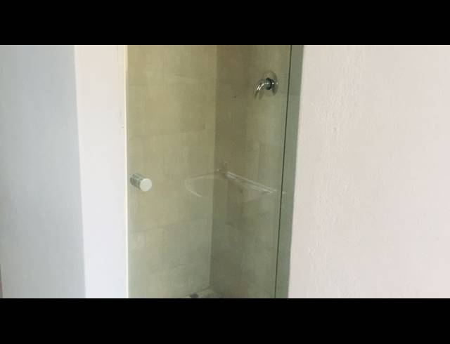 9 BEDROOM FREEHOLD FOR SALE IN EYETHU